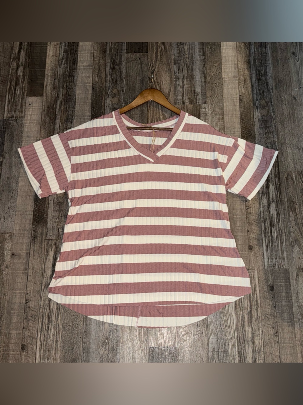 easel Striped Short-Sleeve Top in Dusty Rose and Cream